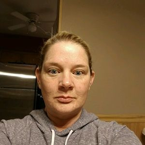 Meet your Posher, Larranne